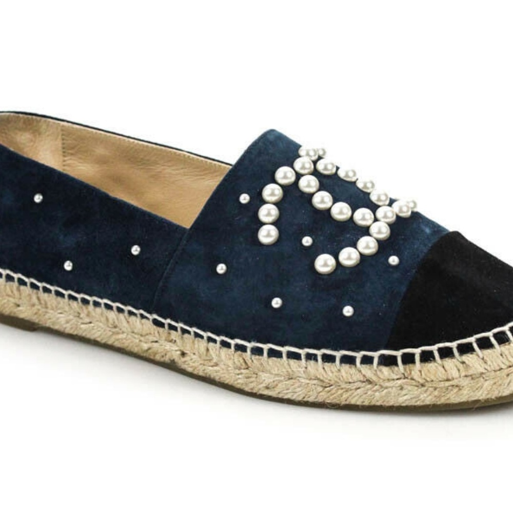COMIN SOON AUTH RARE Pearl CHANEL Espadrilles eu39